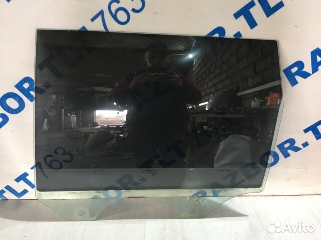 Стекло задней двери volkswagen touareg I рест. 2.5