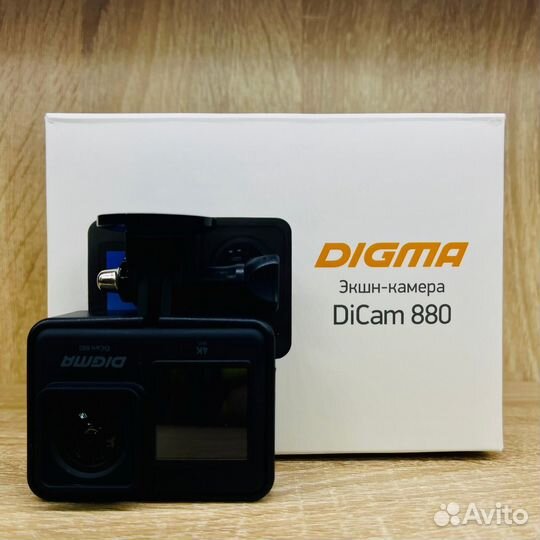 Экшн-камера Digma DiCam 880
