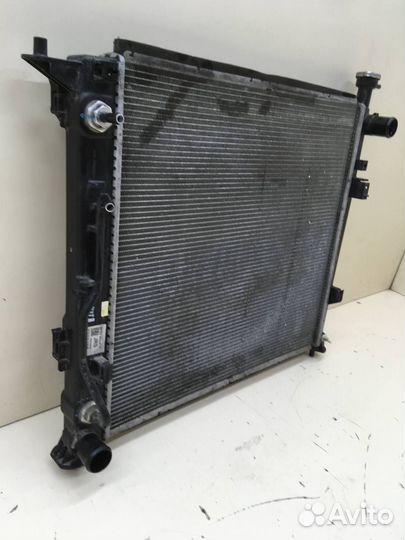 Б/У Б/У Радиатор охлаждения двигателя 25310S1190
