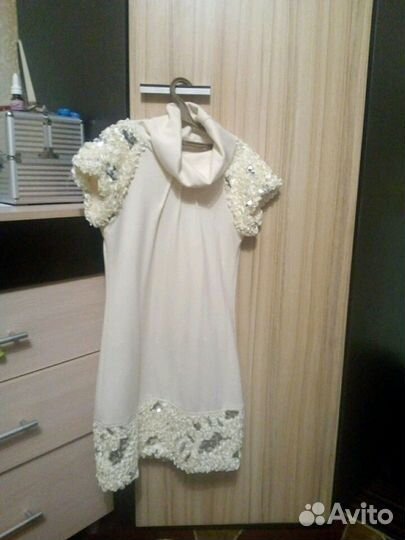Платье праздничное