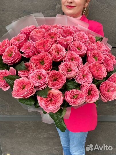 Пионовидные розы премиум букет роз доставка