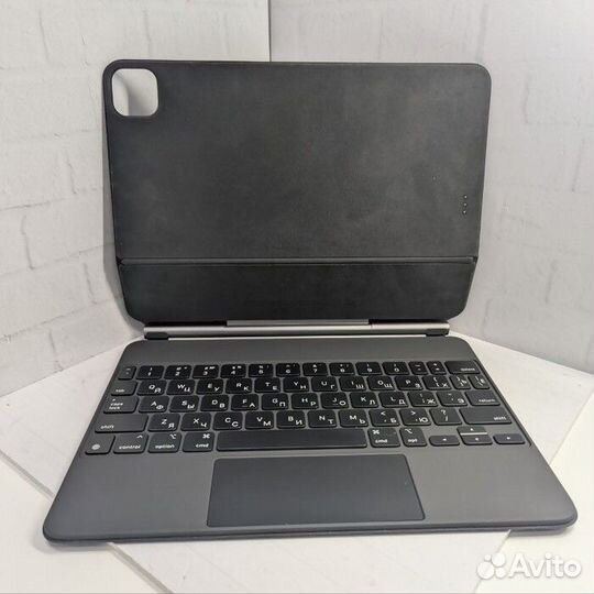 Клавиатура Apple Magic Keyboard для iPad Pro 11 (2024)