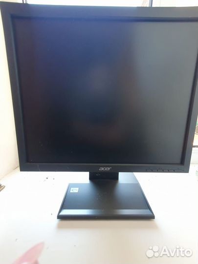 Монитор б/у