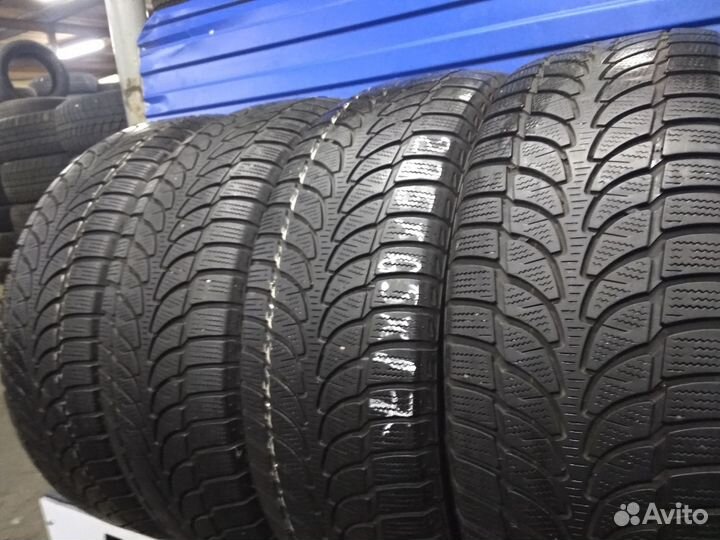 Bridgestone Blizzak LM-80 Evo 235/65 R17 104H