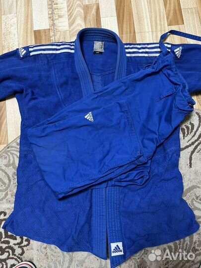 Кимоно для дзюдо adidas