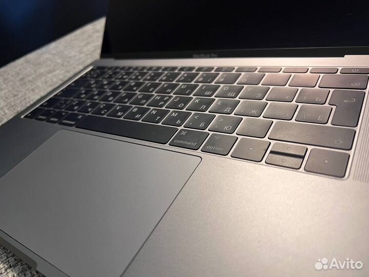 Apple MacBook pro 13 2017