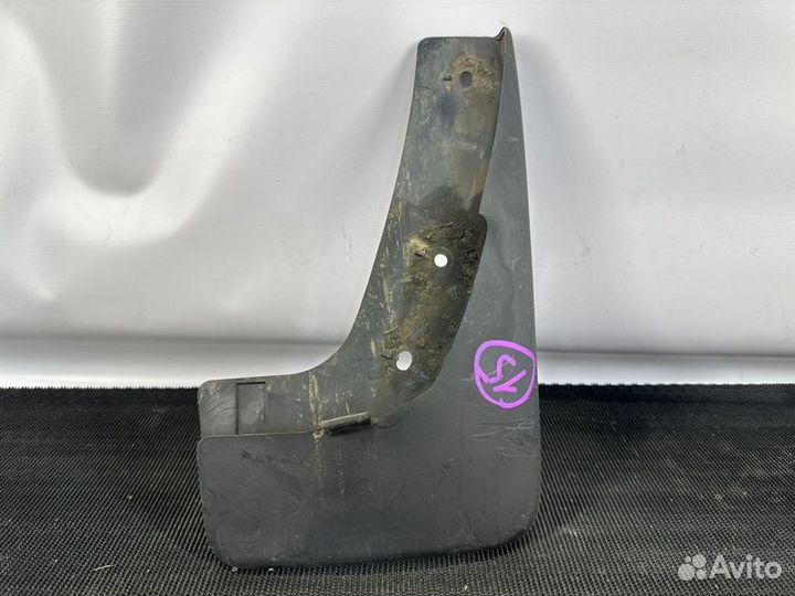 Брызговик задний правый Nissan X-Trail T31