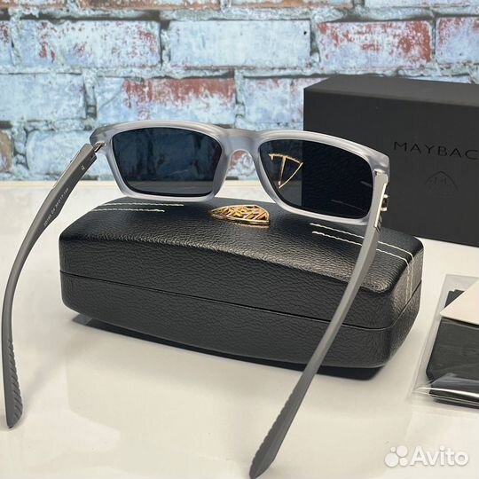 Солнцезащитные очки Maybach