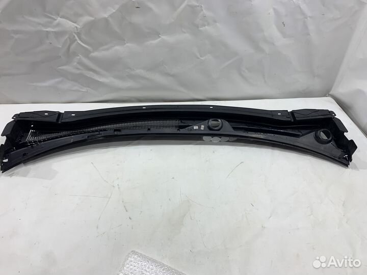 Жабо Mitsubishi Outlander 3