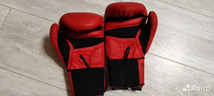 Боксерские перчатки 6 oz, domyos