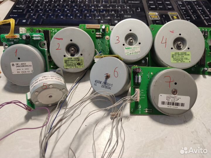 Шаговые двигатели