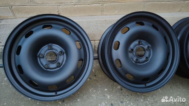 Штампованные Диски r15 5x100