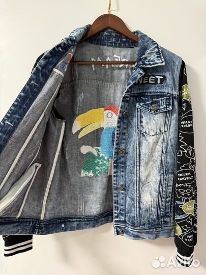 Джинсовая куртка