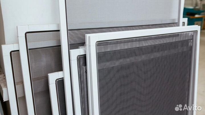 Москитные сетки на окна и двери