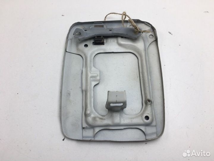 Лючок топливного бака Toyota Ipsum SXM10G 3SFE