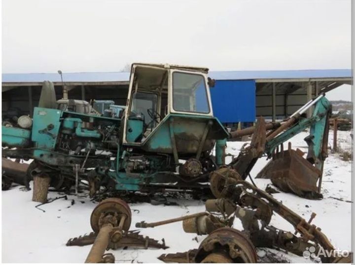 Разбор сельхозтехники. Демонтаж сельскохозяйственного оборудования. Мтз 82. Авторазбор тракторов мтз 80 82. Разбор сельхозтехники.
