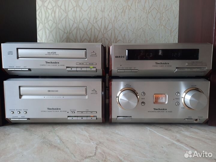 Музыкальный центр Technics SC-HD560