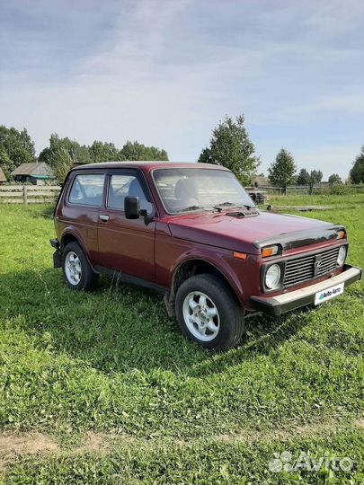 LADA 4x4 (Нива) 1.7 МТ, 2003, 71 000 км