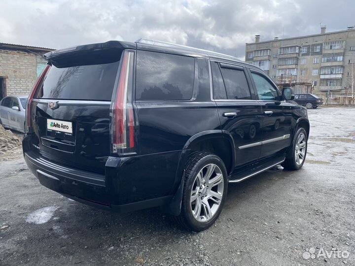 Cadillac Escalade 6.2 AT, 2018, 82 112 км