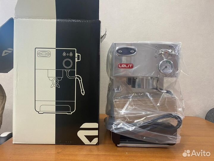 Кофеварка рожковая lelit anna PL41TEM новая