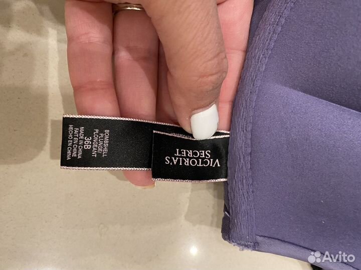 Бюстгальтер victorias secret 36B