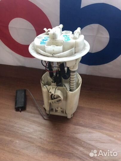 Топливный насос Peugeot 206