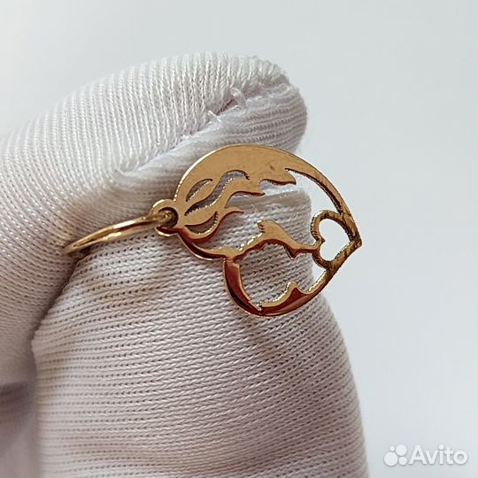 Золотая подвеска