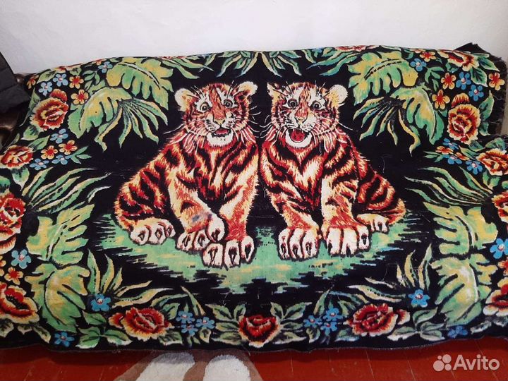 Ковер с Тигрятами