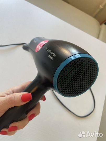 Фен Philips Dry Care Essential