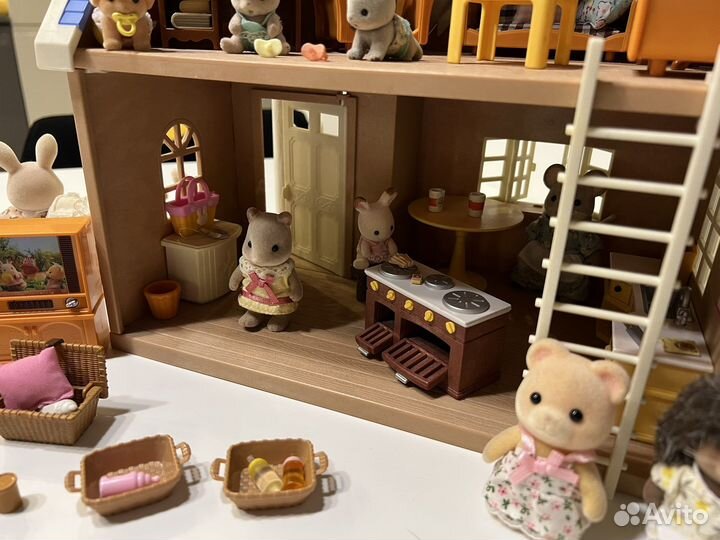 Sylvanian families bramble cottage