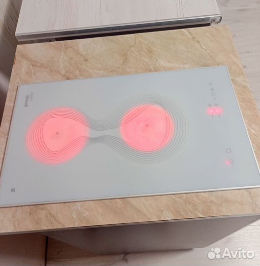 Варочная электр панель Gorenije Karim Rashid