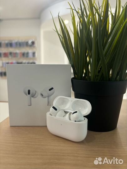 Наушники Apple AirPods Pro 1