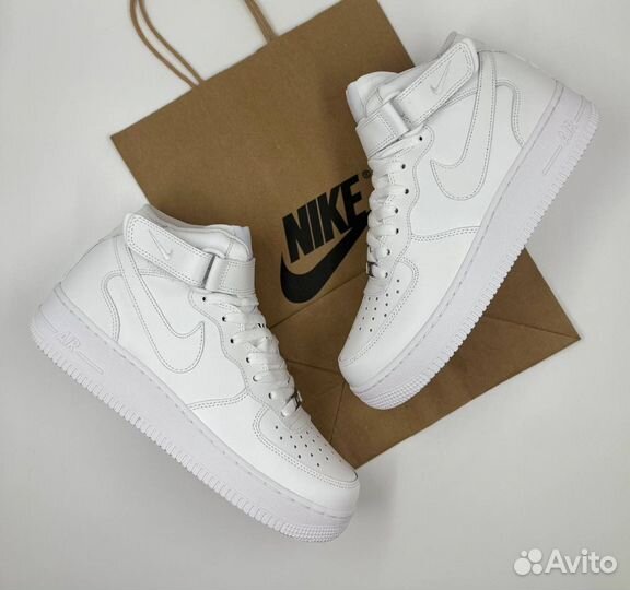 Nike Air Force 1 High (с мехом)