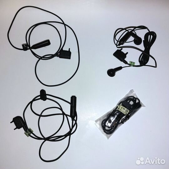 Запчасти Sony Ericsson usb и гарнитура