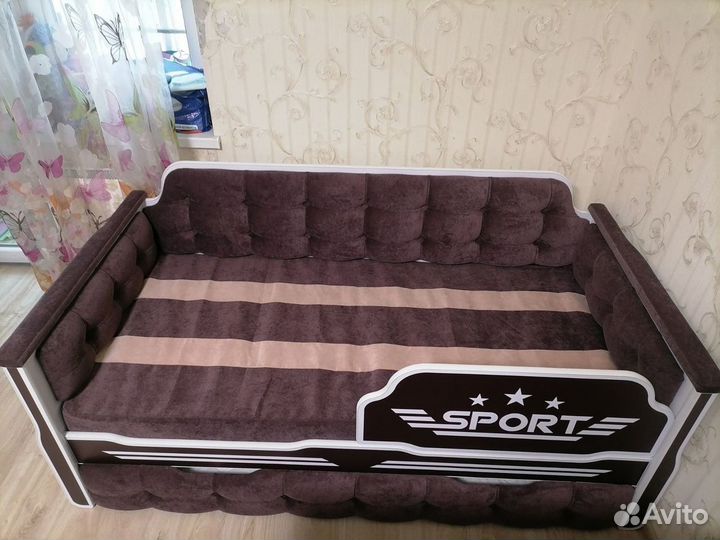 Кровать мягкая Спорт новая с ящиком