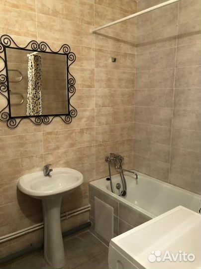 Мужчина с золотыми руками