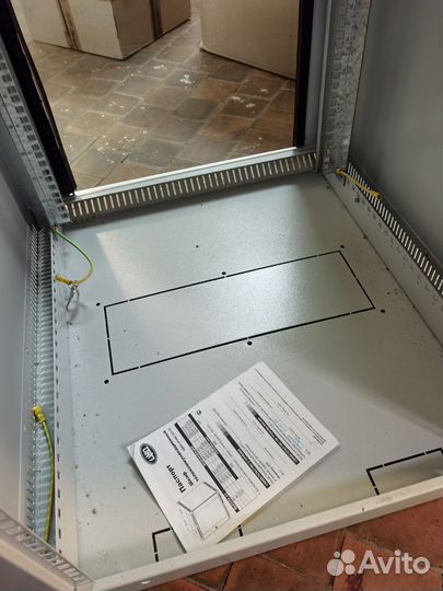 Шкаф телекоммуникационный 19 дюймов, настенный