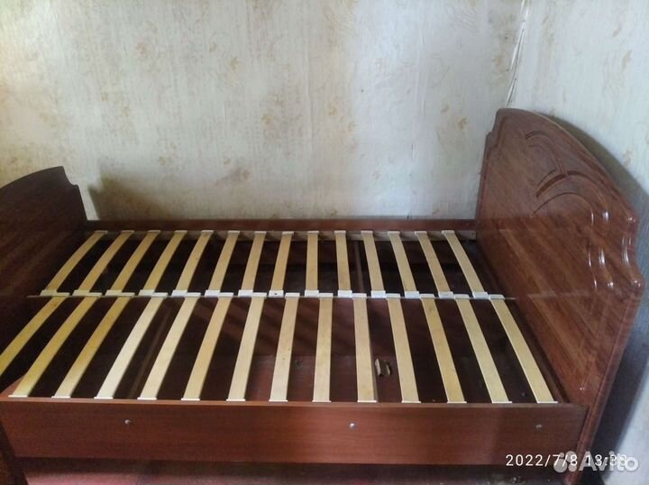 Кровать полуторка бу
