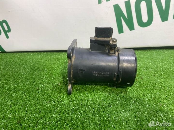 Датчик массового расхода воздуха Nissan Almera N16