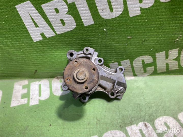 Помпа Mitsubishi Lancer Cedia 4G15