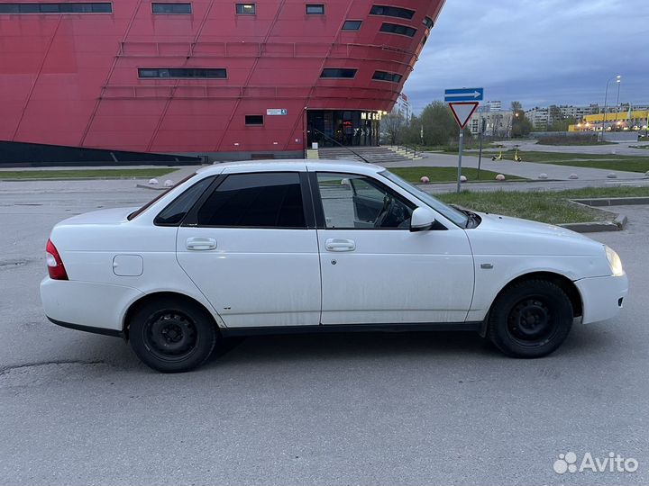 LADA Priora 1.6 МТ, 2011, 220 000 км