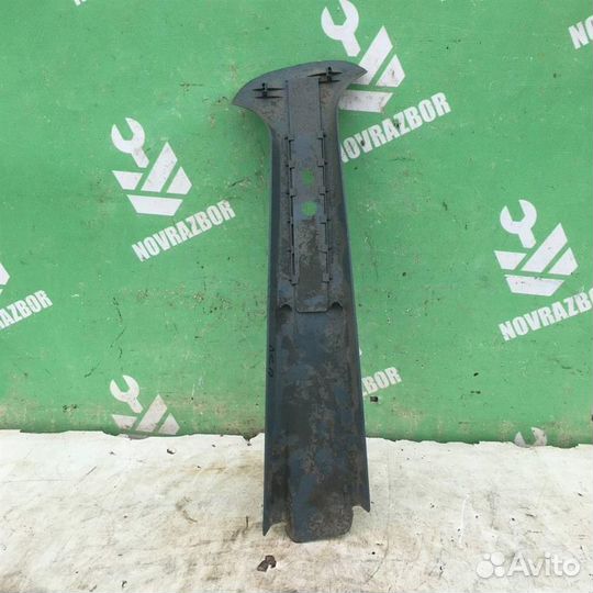 Обшивка стойки Рено Сценик