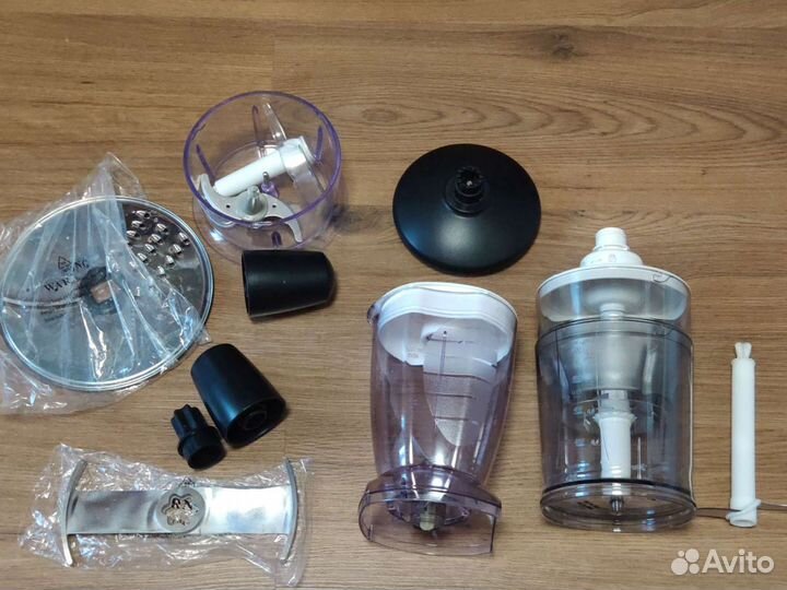 Запчасти от блендера Polaris и ещё какого то