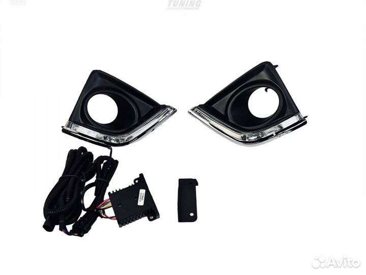 Ходовые огни Toyota Corolla E180 (Оправы птф ) M0171
