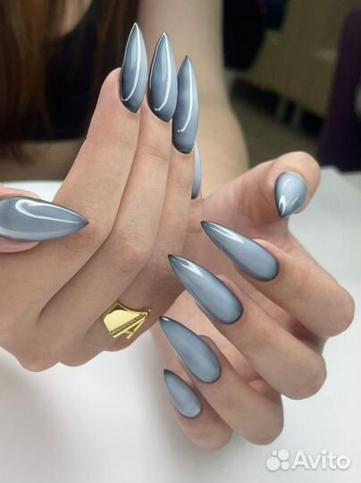 Маникюр и педикюр в 4 руки