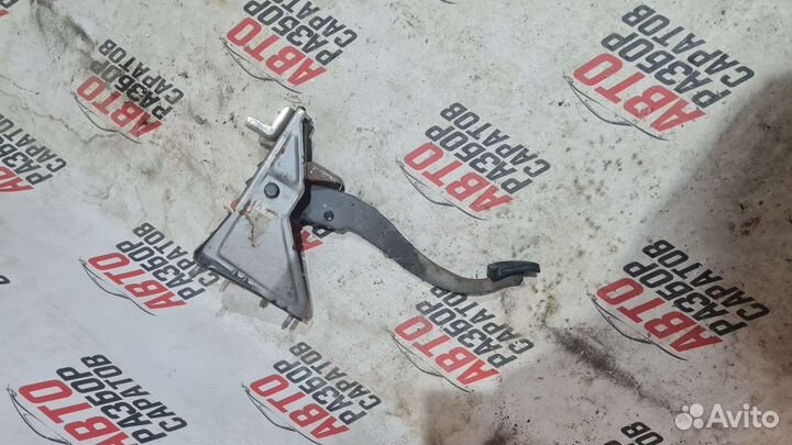 Педаль тормоза Chevrolet Lanos