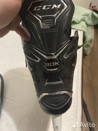 Профессиональные коньки CCM ribcor 80 k sr 6D