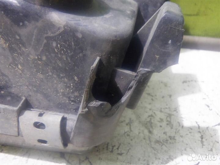 Фара правая Фольксваген Пассат Б3