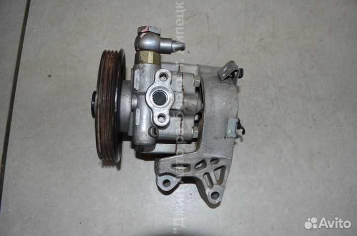 Насос гура 1.6 1.8 бензин Cruze Astra J