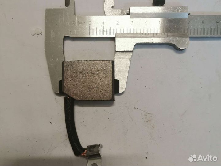 Щетки стартера (к-т 2шт.) тнм Германия